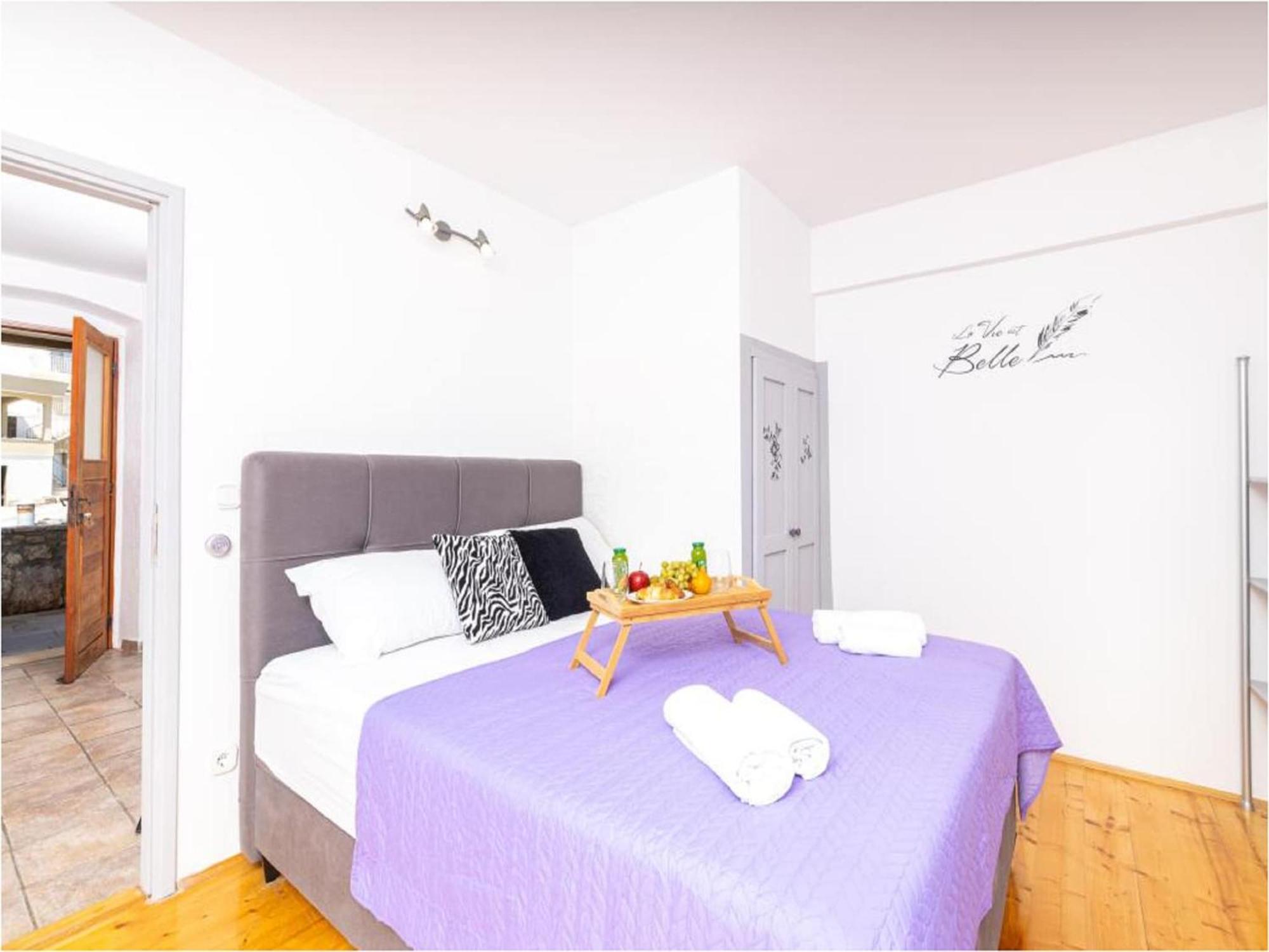 Vela Stiniva - Two Bedroom With Terrace And Sea View Zastrazisce