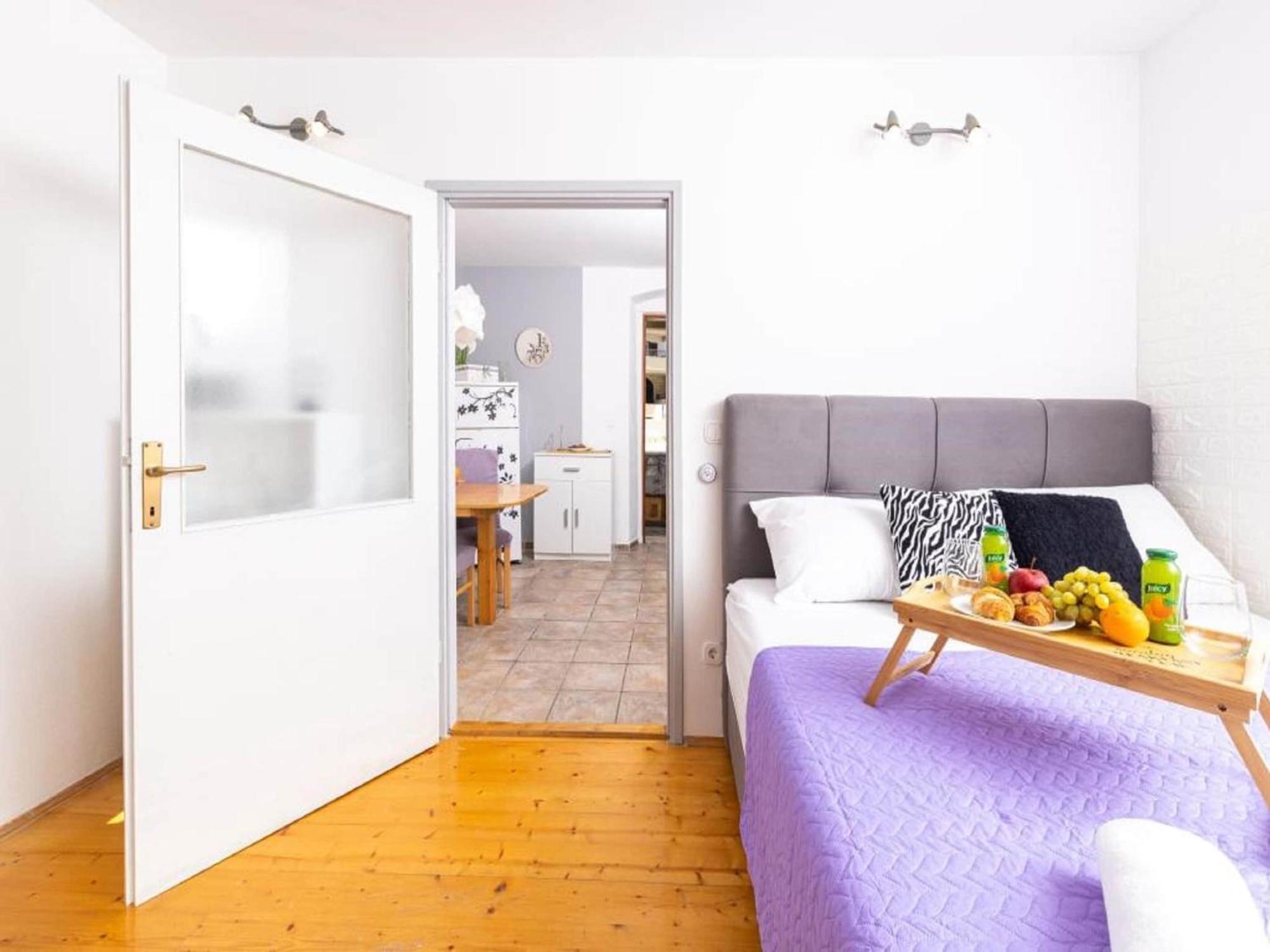 Apartment Vela Stiniva - Two Bedroom With Terrace And Sea View Zastrazisce