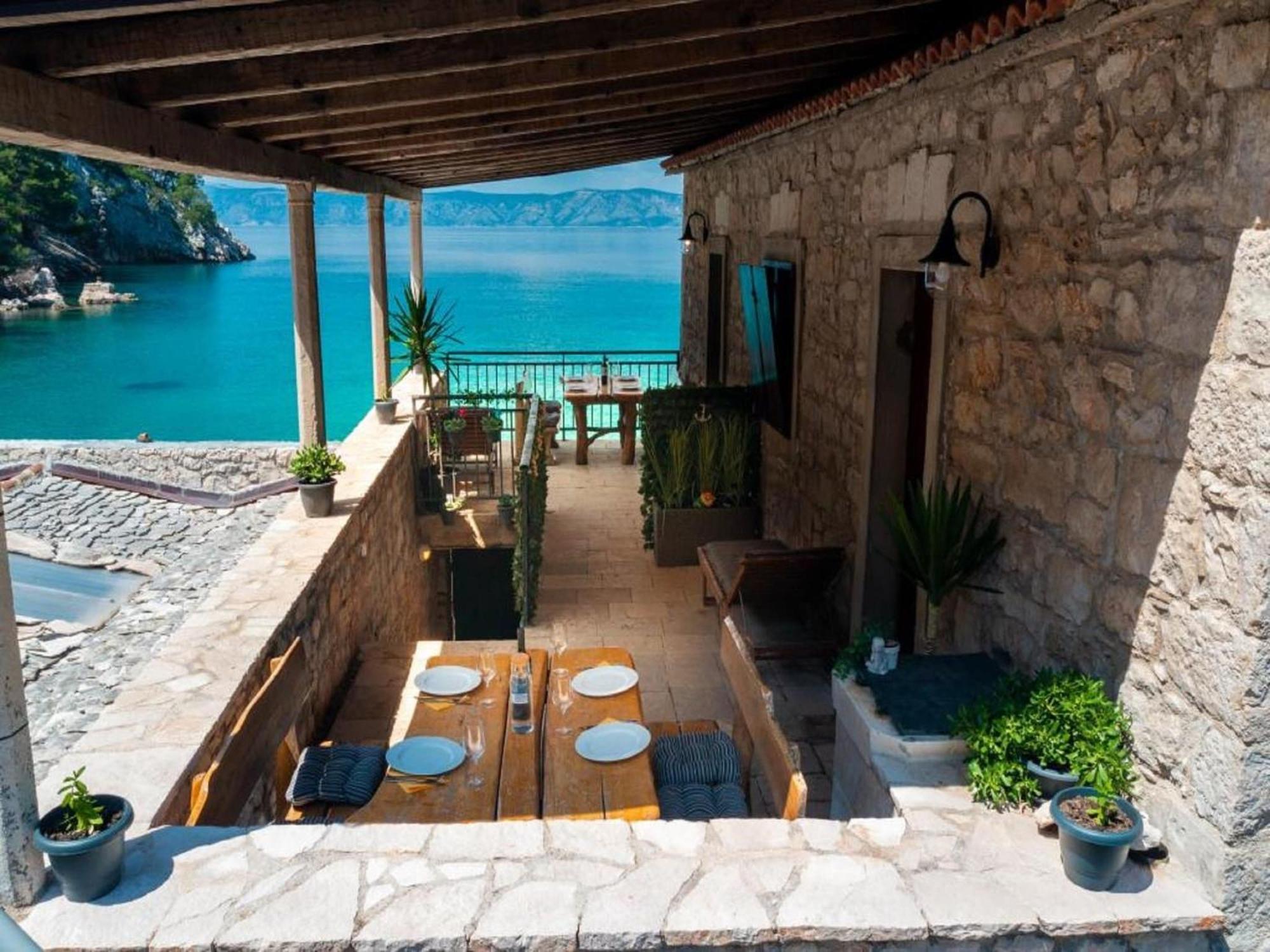 Vela Stiniva - Two Bedroom With Terrace And Sea View Apartment *