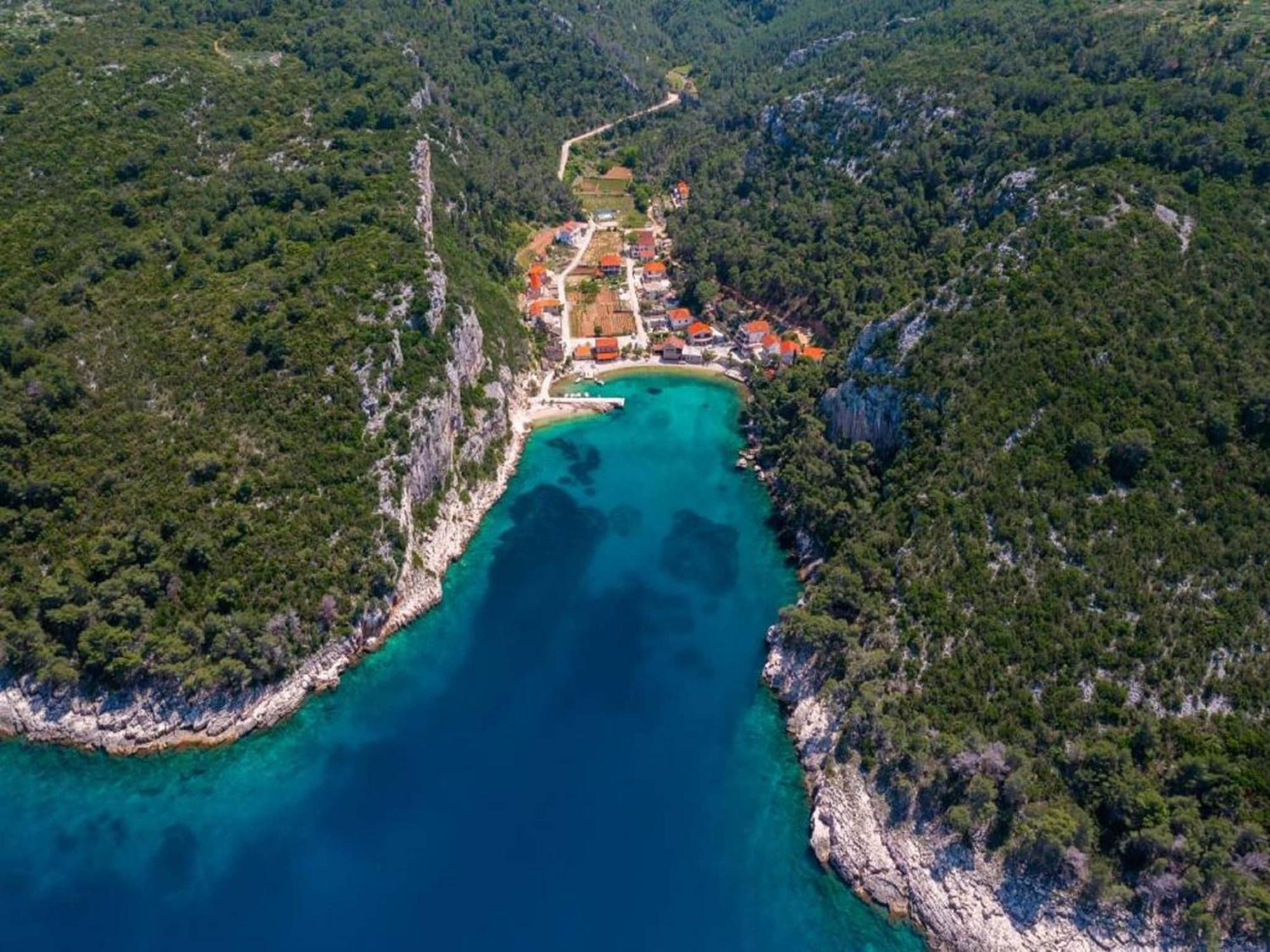 Vela Stiniva - Two Bedroom With Terrace And Sea View Zastrazisce